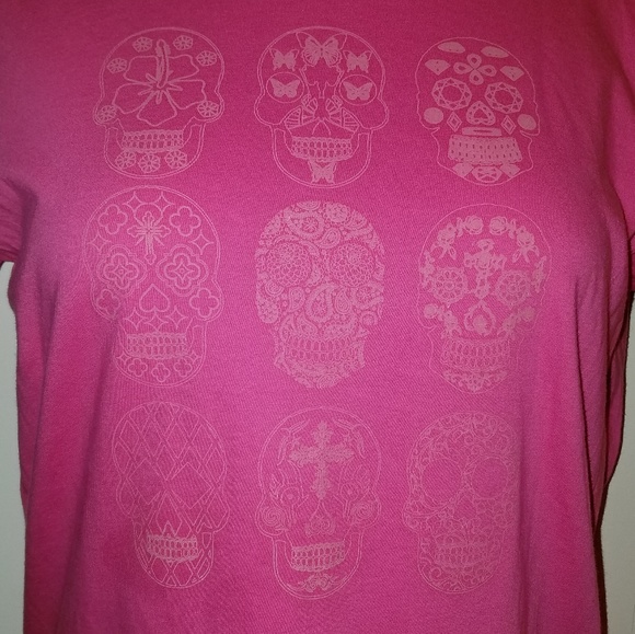 Glowees Tops - Sugar skulls that glow in the dark by Glowees